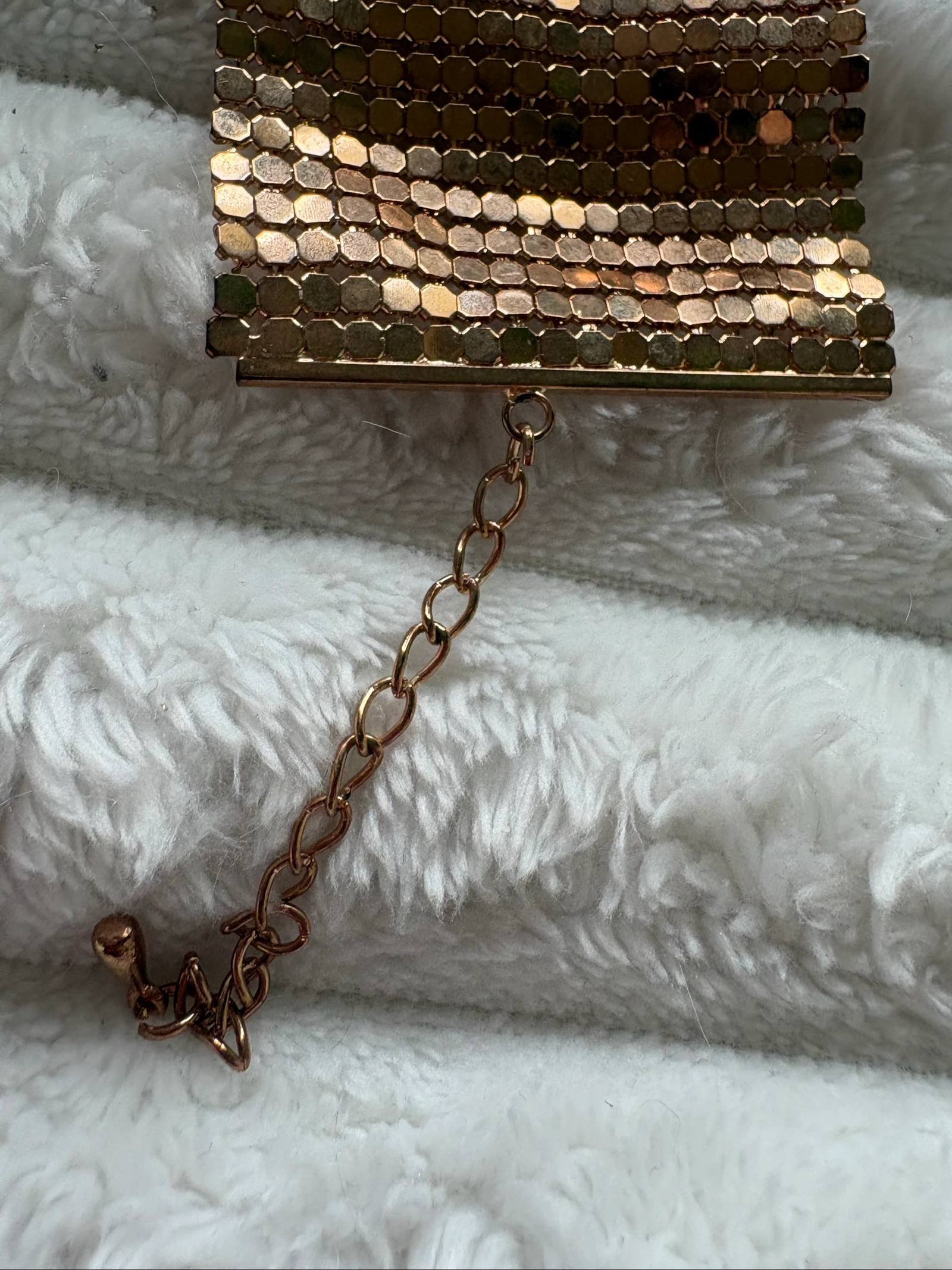 Pulseira bracelete dourada em ouro bronze – photo 5
